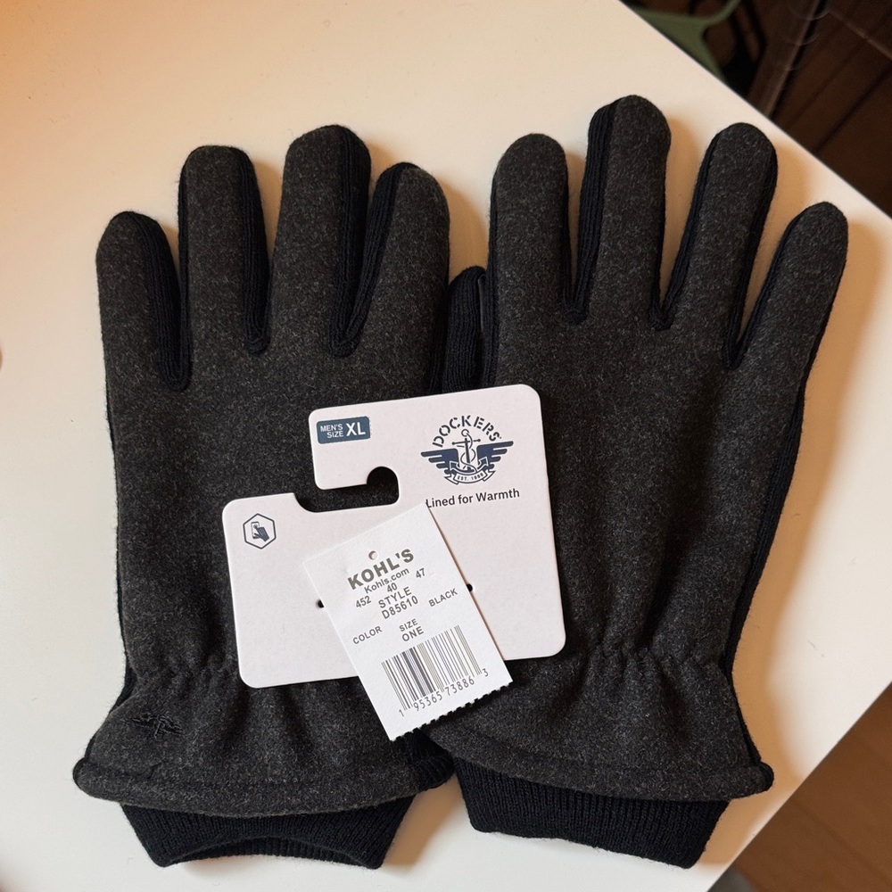 Dockers Men's Charcoal Gloves